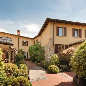 https://la-corte-di-lurago.it-lombardy.com